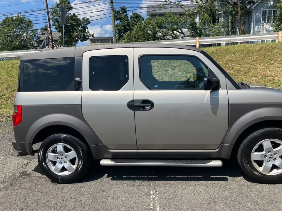 2003 Honda Element - Image 26 of 31