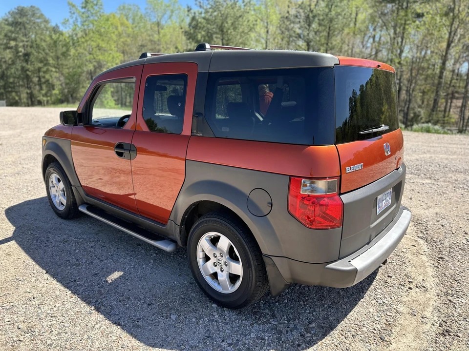 2003 Honda Element - Image 16 of 31