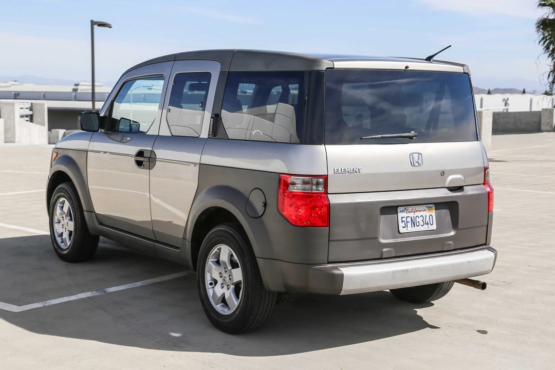 2003 Honda Element - Image 14 of 31