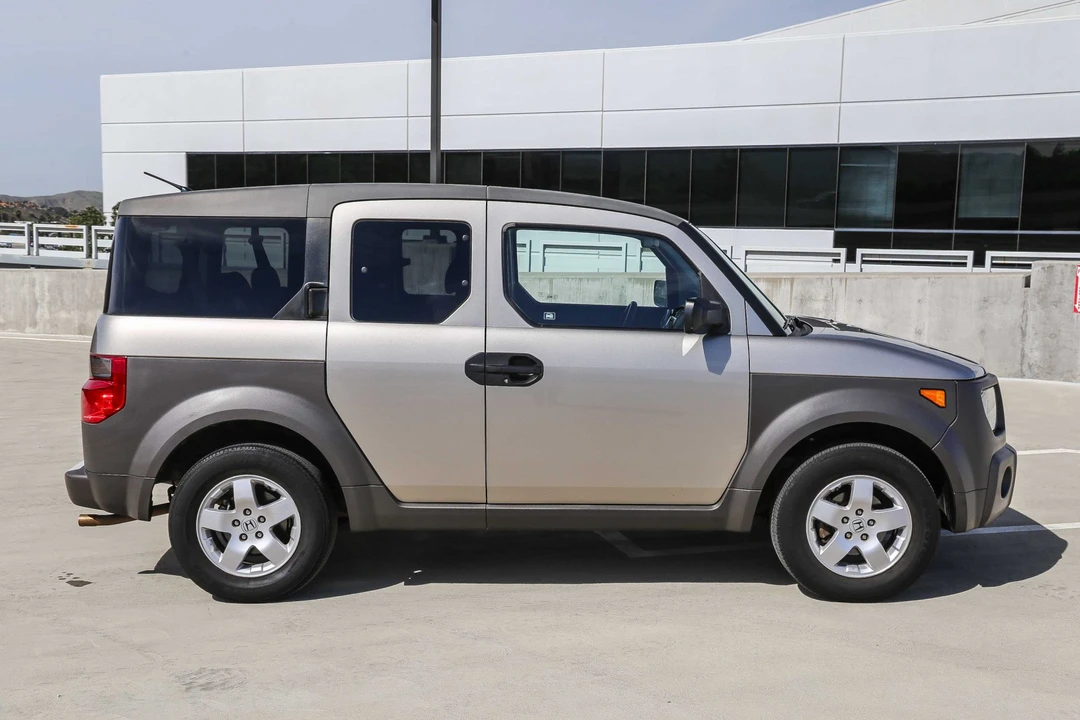 2003 Honda Element - Image 22 of 31