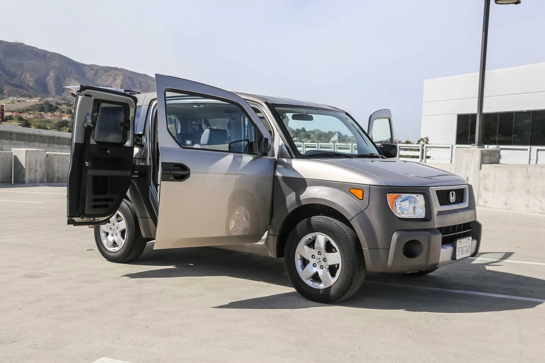 2003 Honda Element - Image 27 of 31