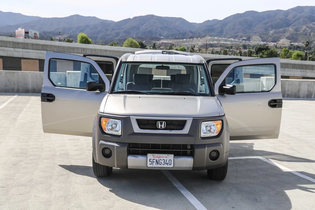 2003 Honda Element - Image 28 of 31