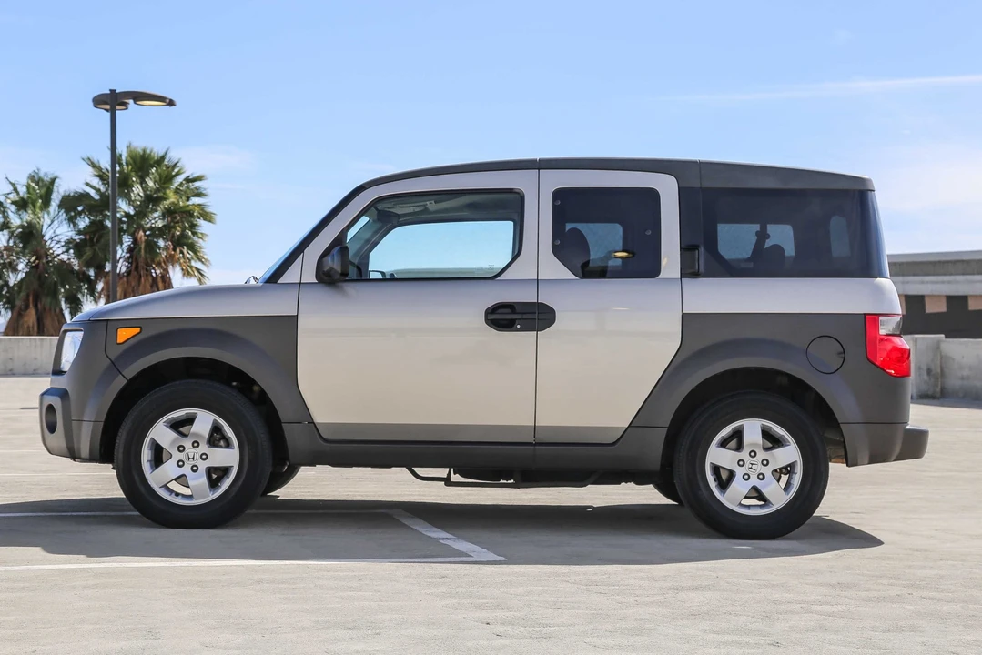 2003 Honda Element - Image 9 of 31