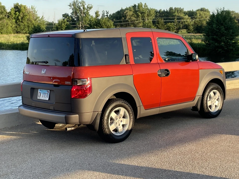 2003 Honda Element - Image 13 of 31