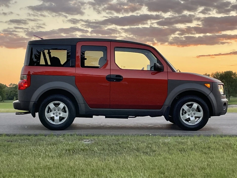 2003 Honda Element - Image 11 of 31