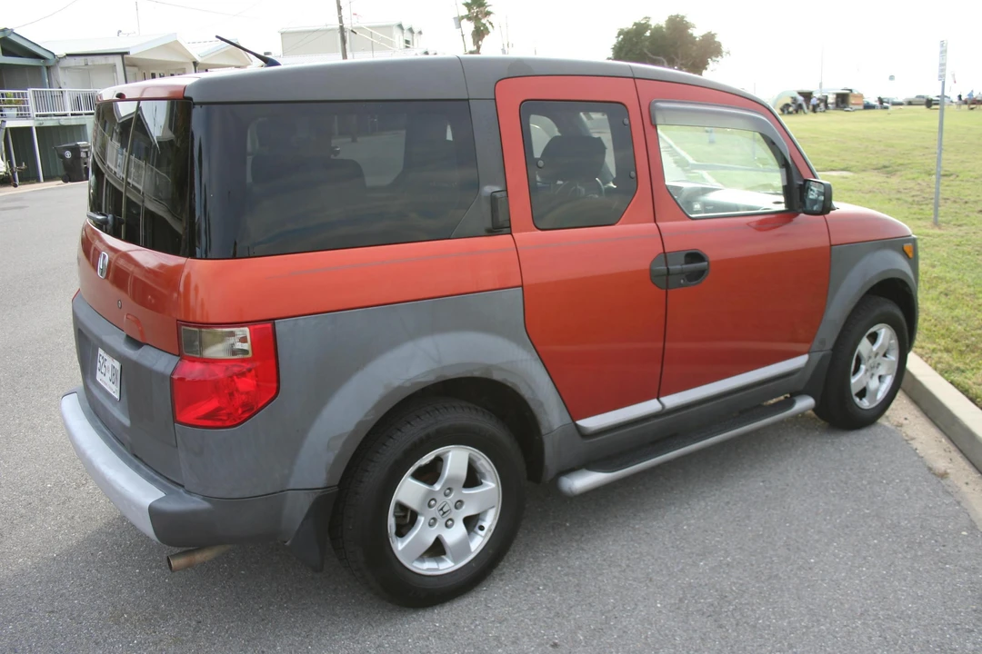 2003 Honda Element - Image 4 of 31