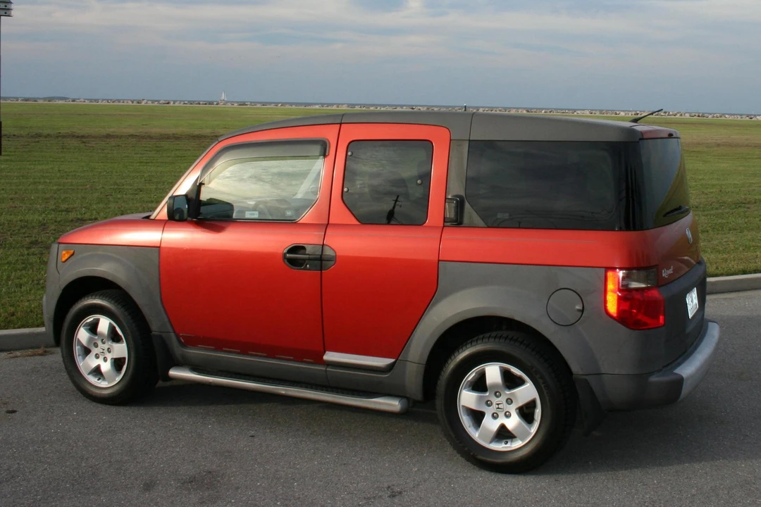 2003 Honda Element - Image 3 of 31