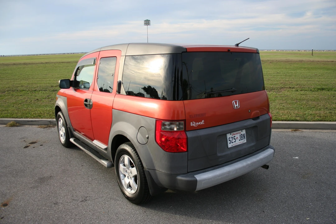 2003 Honda Element - Image 12 of 31