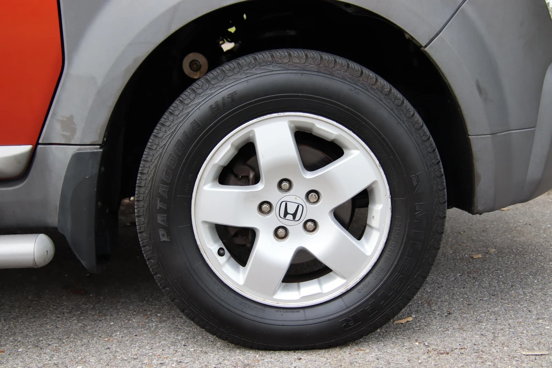 2003 Honda Element - Image 27 of 31