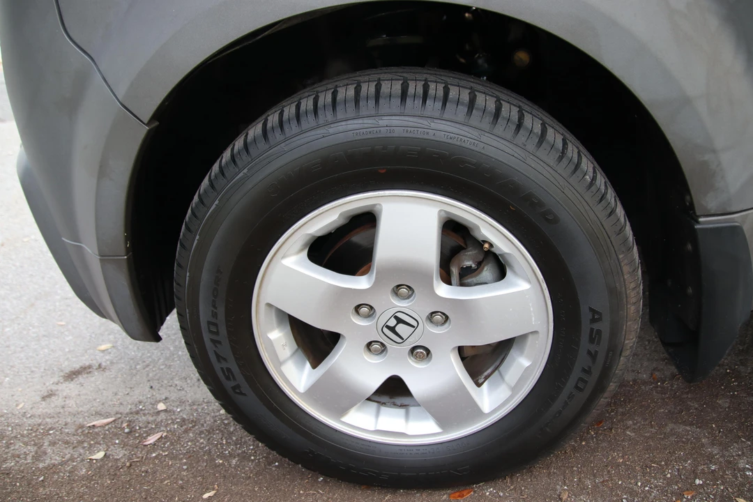 2003 Honda Element - Image 24 of 31