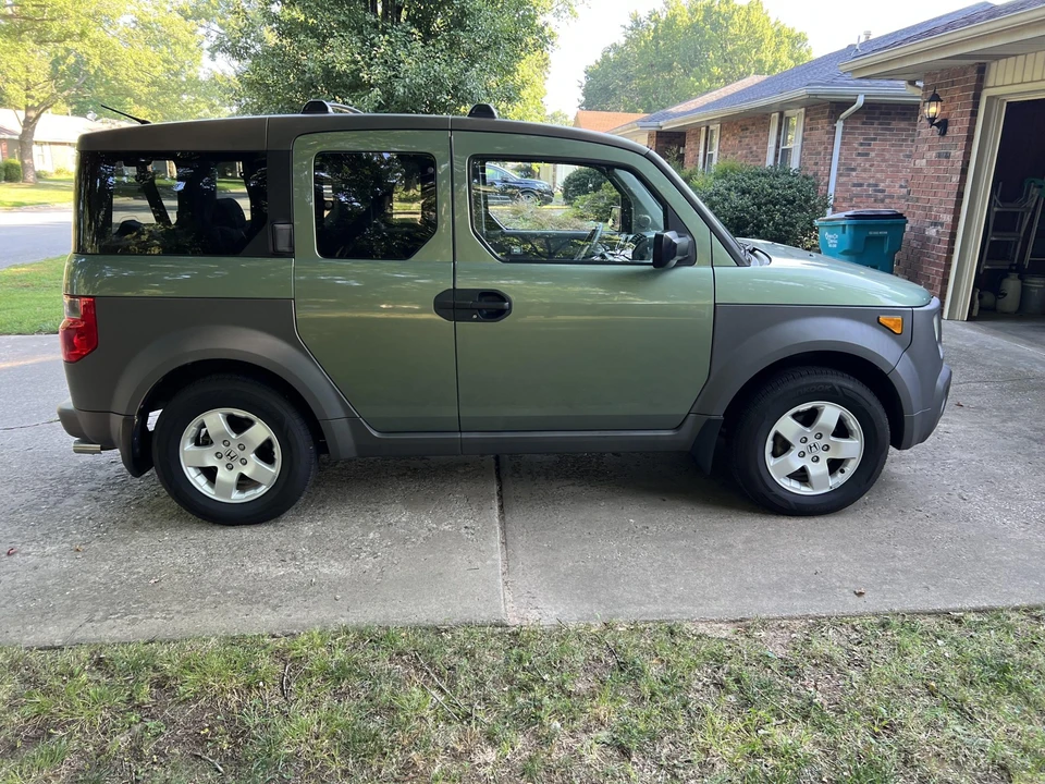 2003 Honda Element - Image 6 of 31