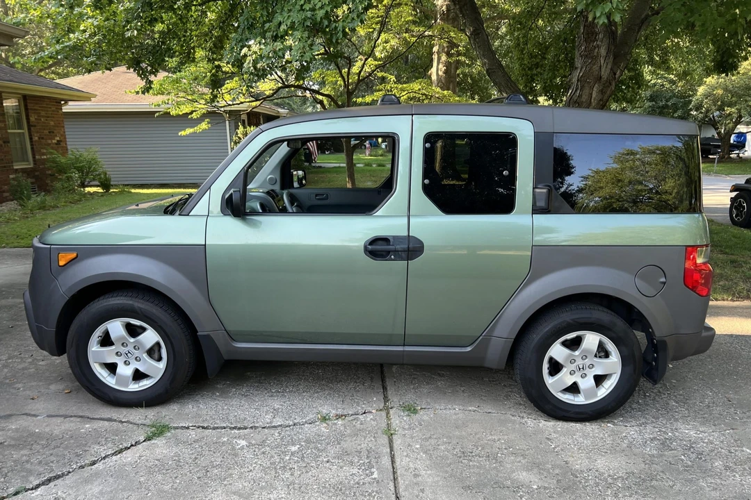 2003 Honda Element - Image 14 of 31