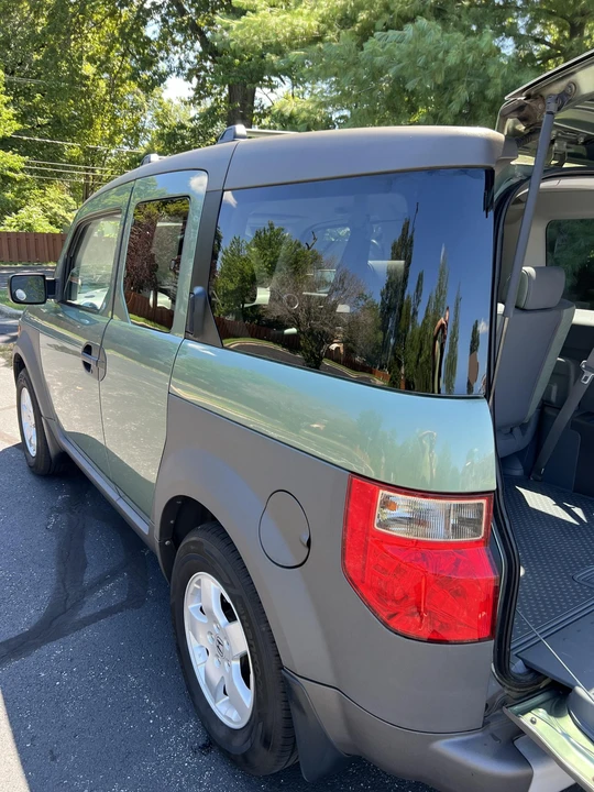 2003 Honda Element - Image 25 of 31