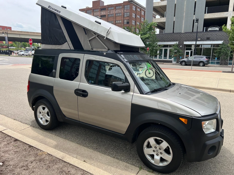 2003 Honda Element - Image 27 of 31