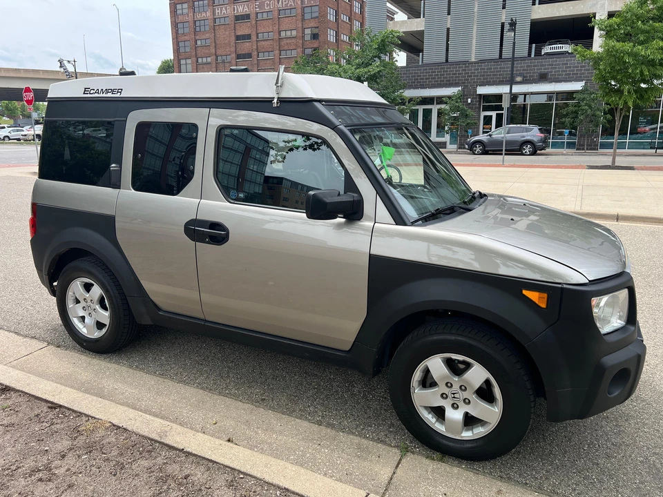 2003 Honda Element - Image 15 of 31