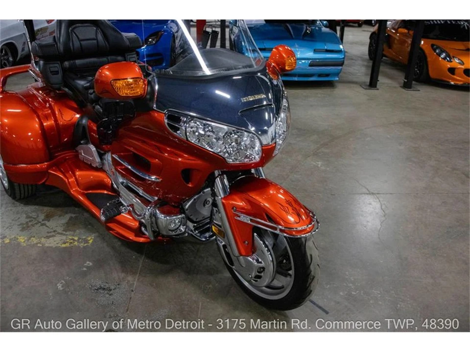 2003 Honda Gold Wing - Image 13 of 31
