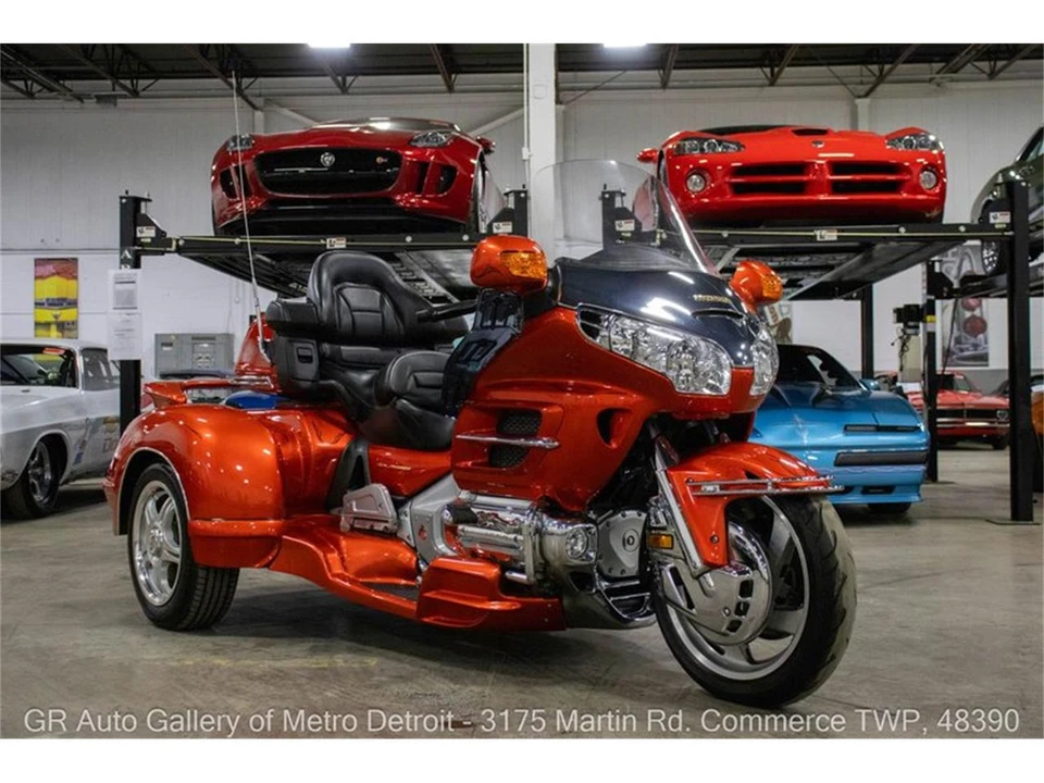 2003 Honda Gold Wing - Image 10 of 31