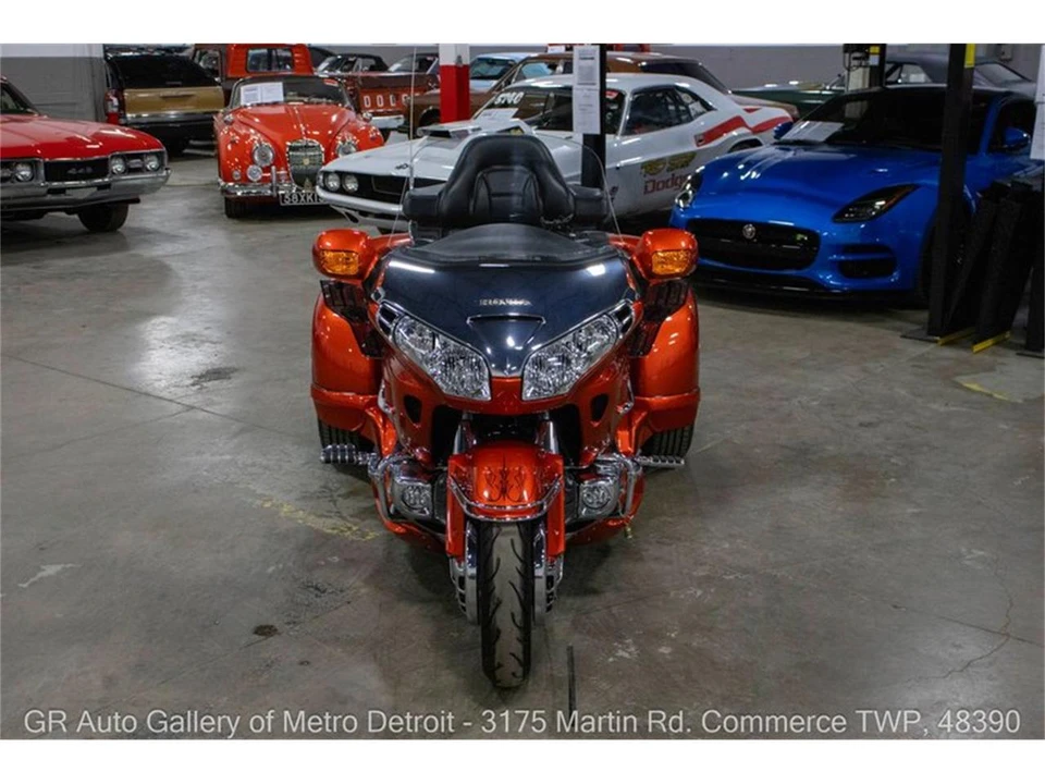 2003 Honda Gold Wing - Image 11 of 31