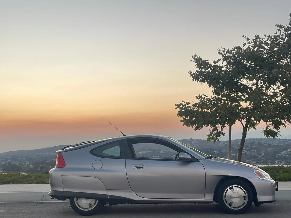 2003 Honda Insight 1st Gen - Image 17 of 31
