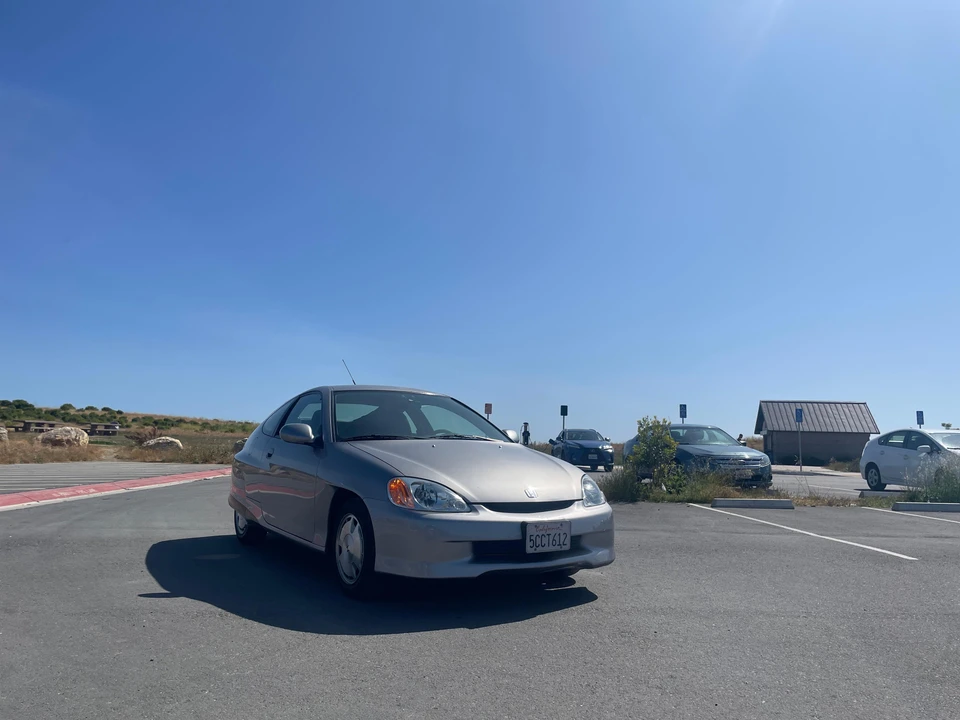 2003 Honda Insight 1st Gen - Image 19 of 31