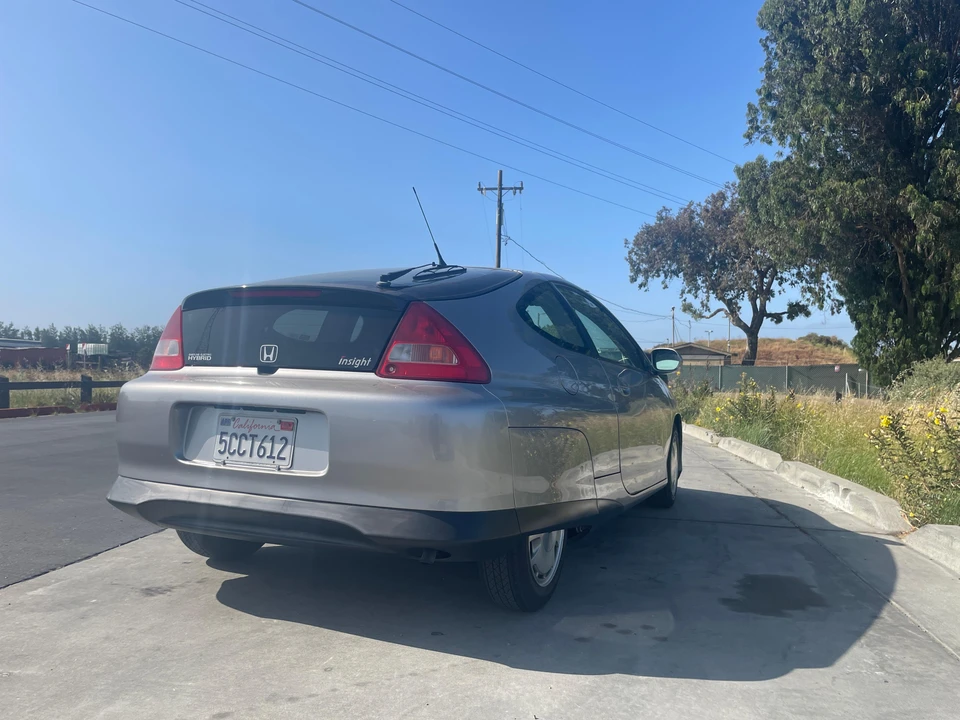 2003 Honda Insight 1st Gen - Image 15 of 31