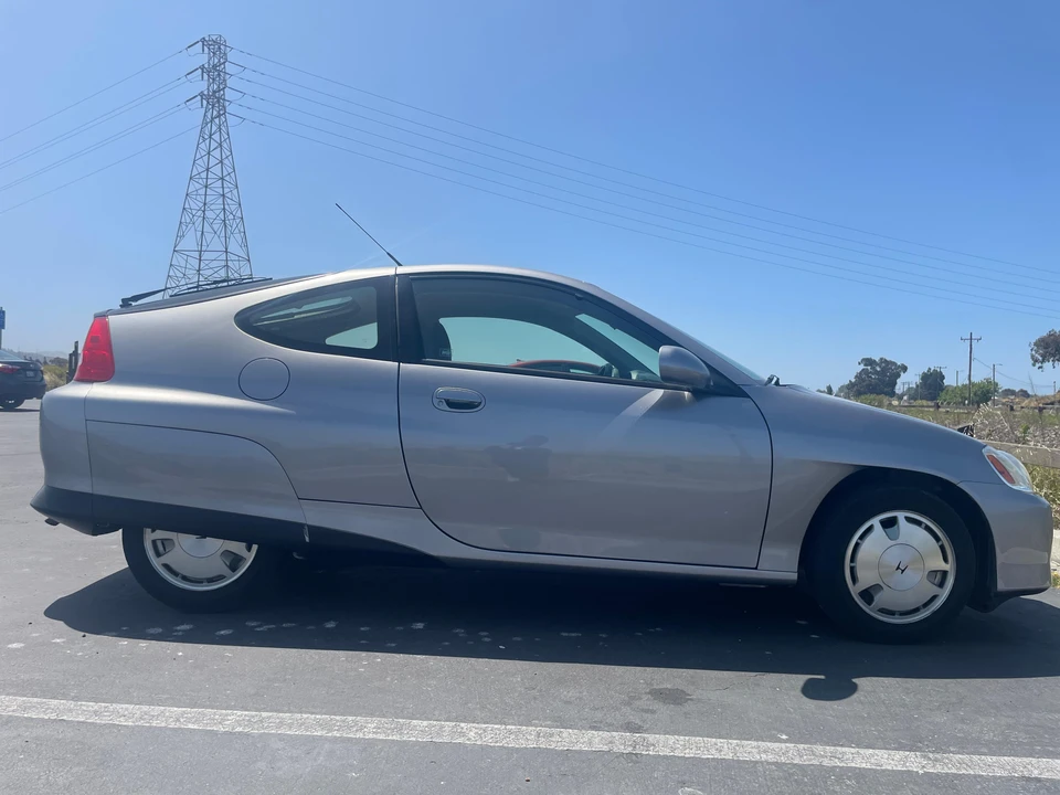 2003 Honda Insight 1st Gen - Image 16 of 31