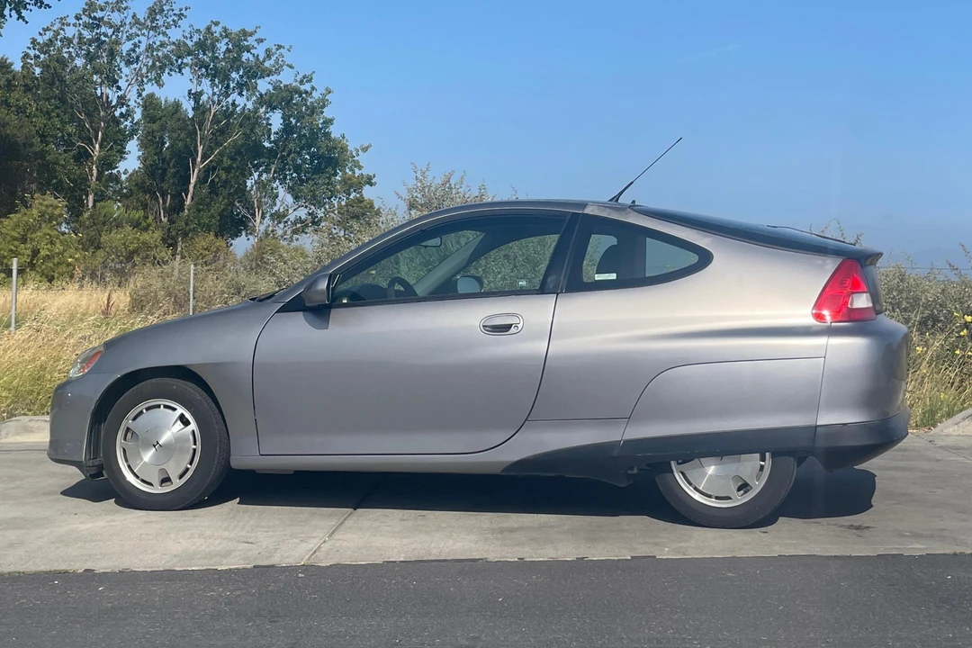 2003 Honda Insight 1st Gen - Image 3 of 31