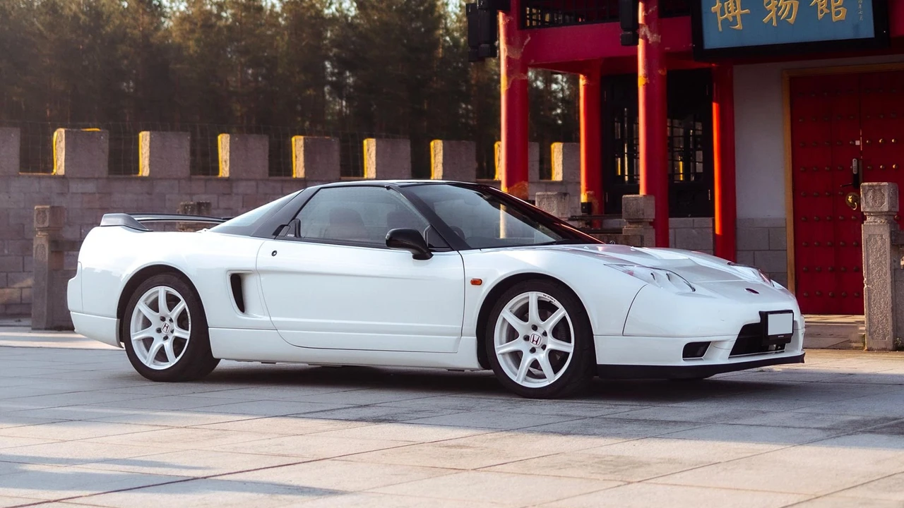 2003 Honda - Image 3 of 31