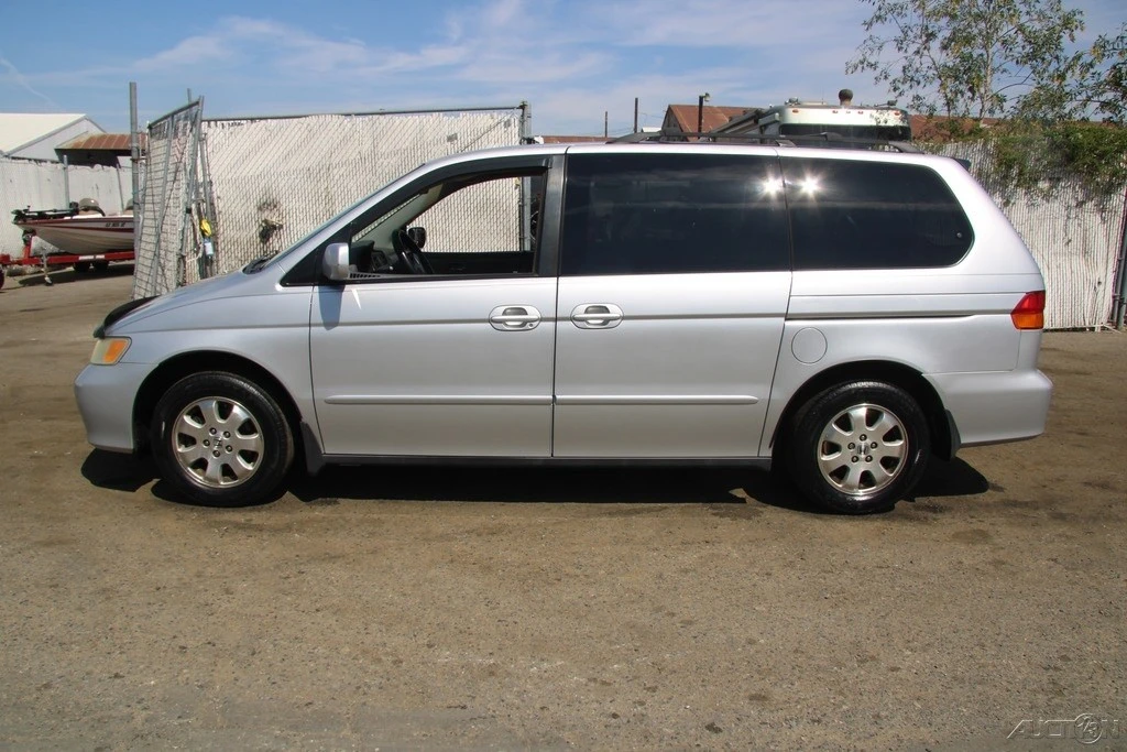 2003 Honda Odyssey - Image 3 of 21