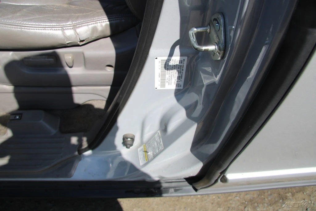 2003 Honda Odyssey - Image 12 of 21