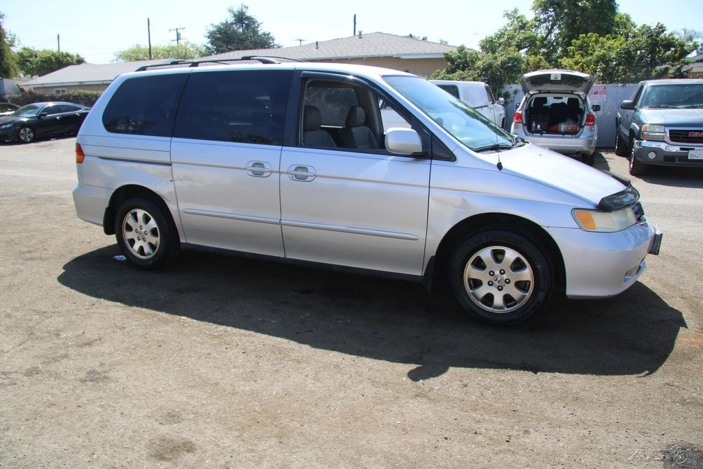 2003 Honda Odyssey - Image 9 of 21