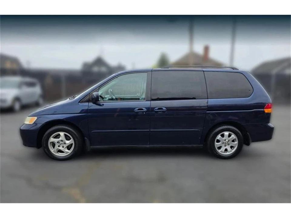 2003 Honda Odyssey - Image 2 of 18