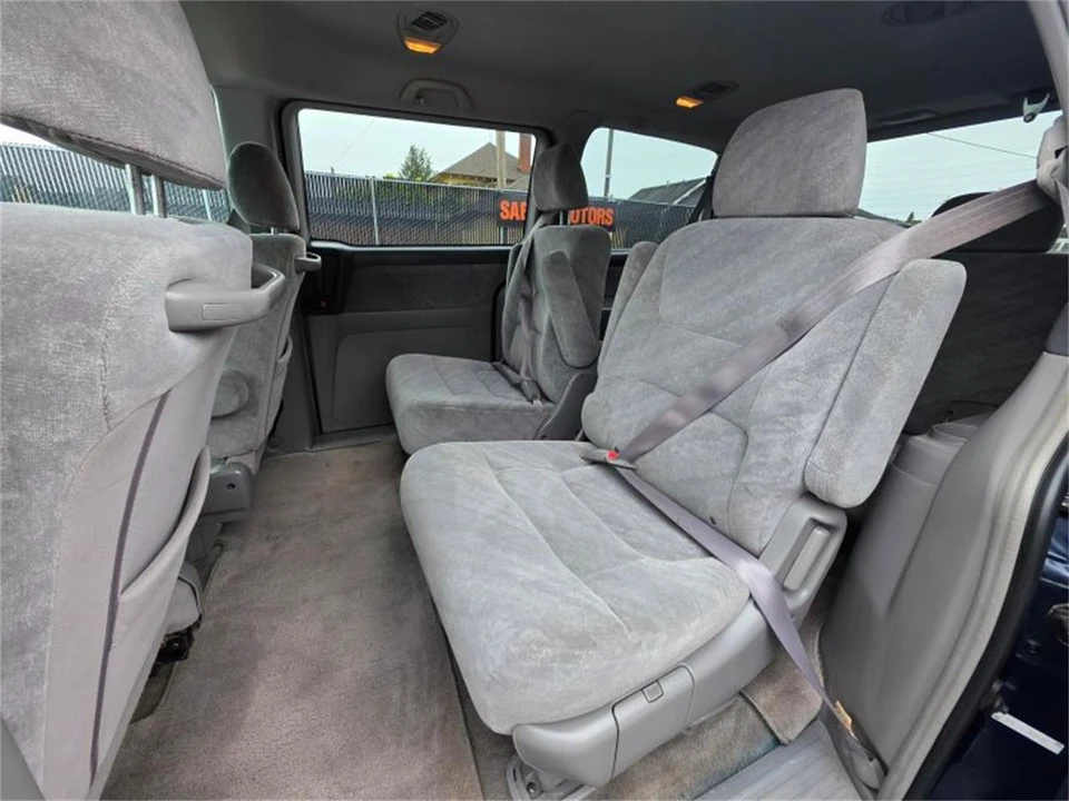 2003 Honda Odyssey - Image 10 of 18