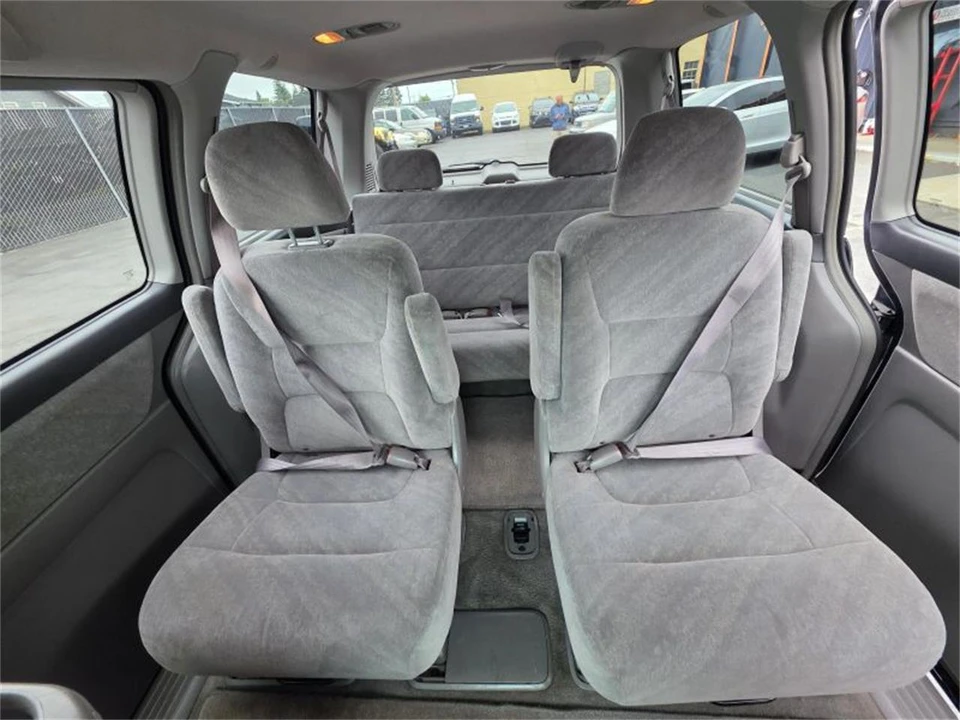 2003 Honda Odyssey - Image 12 of 18