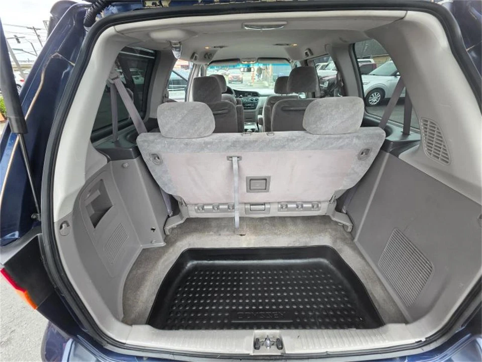 2003 Honda Odyssey - Image 16 of 18