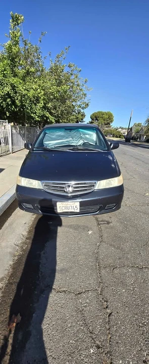 2003 Honda Odyssey - Image 2 of 4