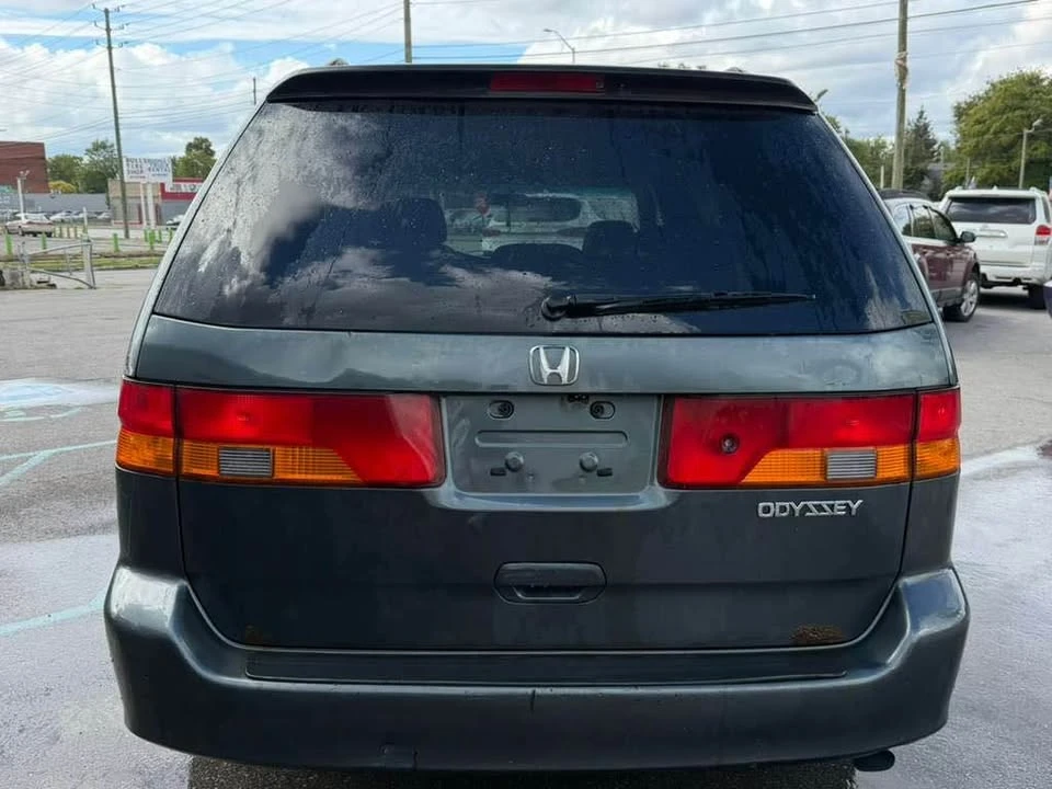 2003 Honda Odyssey - Image 10 of 15