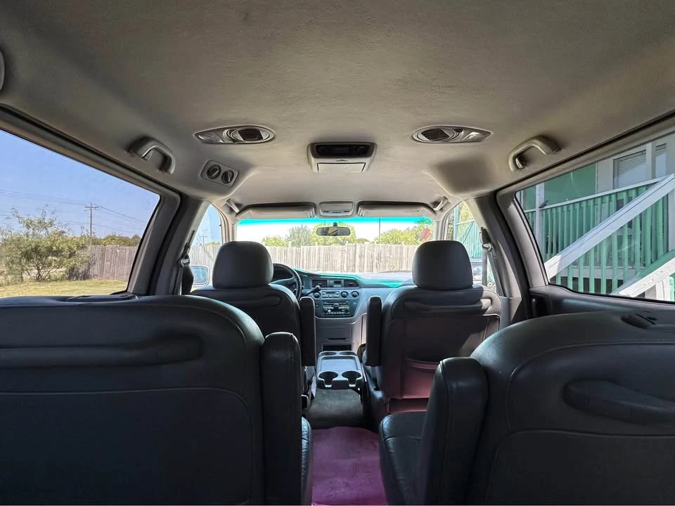2003 Honda Odyssey - Image 7 of 9