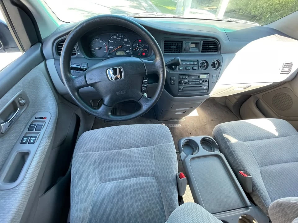2003 Honda Odyssey - Image 5 of 8