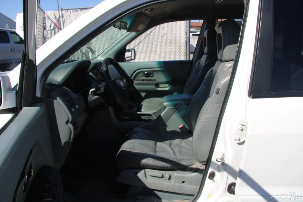 2003 Honda Pilot 1st Gen - Image 14 of 21