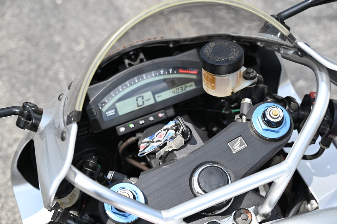 2003 Honda RC51 - Image 4 of 6