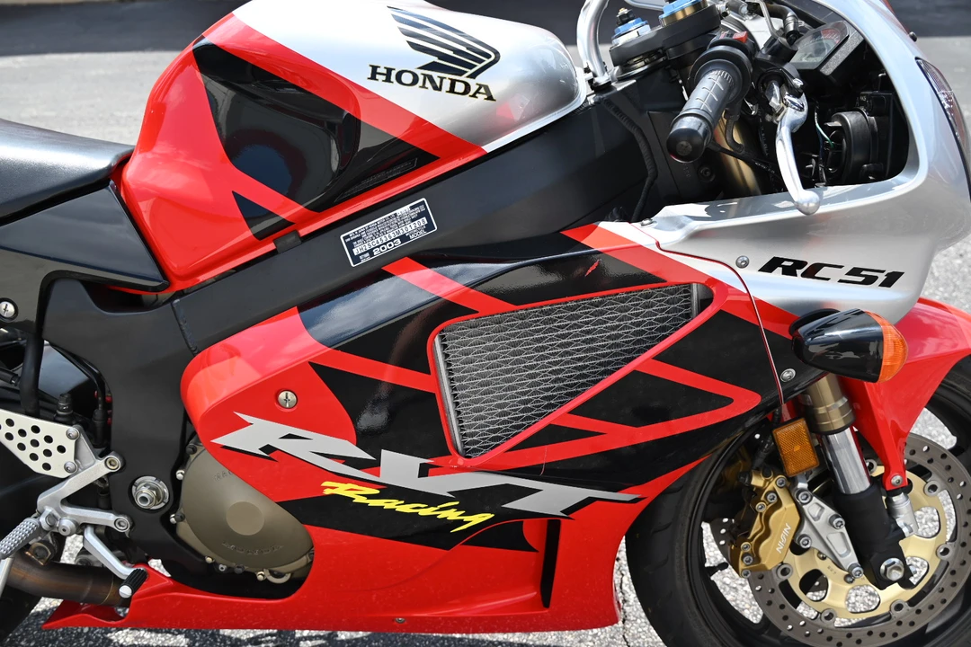 2003 Honda RC51 - Image 5 of 6