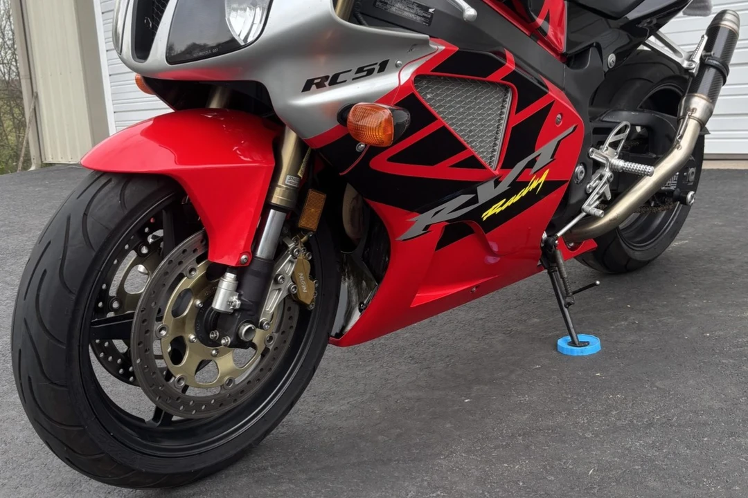 2003 Honda RC51 - Image 3 of 7