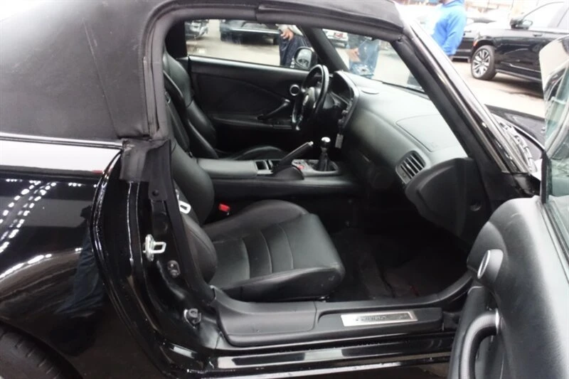2003 Honda AP1 S2000 - Image 6 of 10