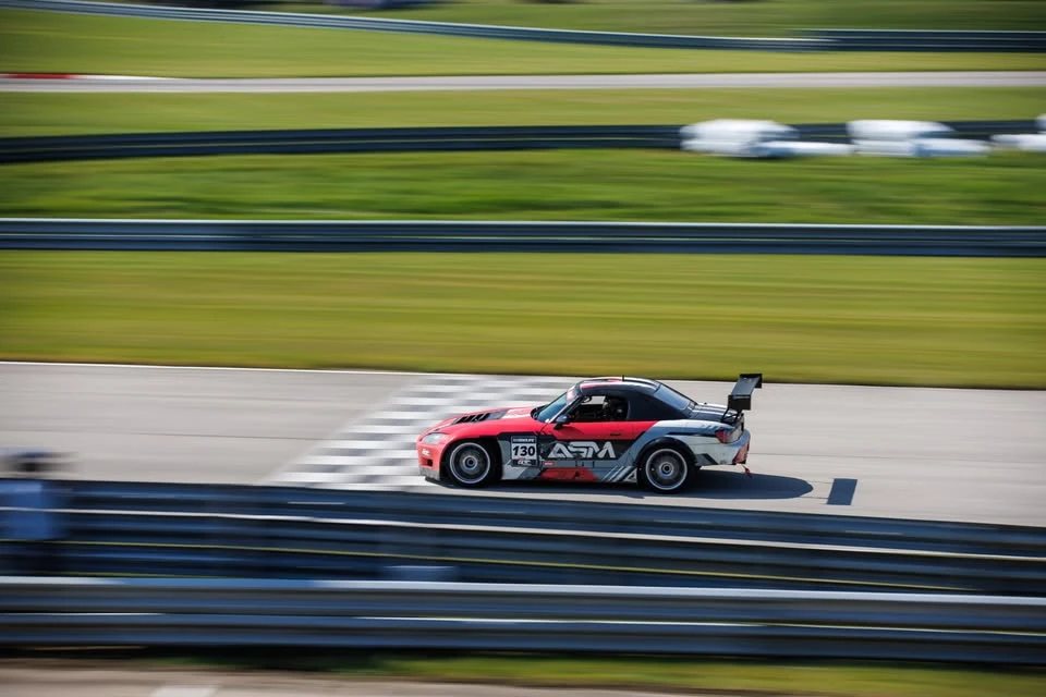 2003 Honda AP1 S2000 - Image 2 of 10