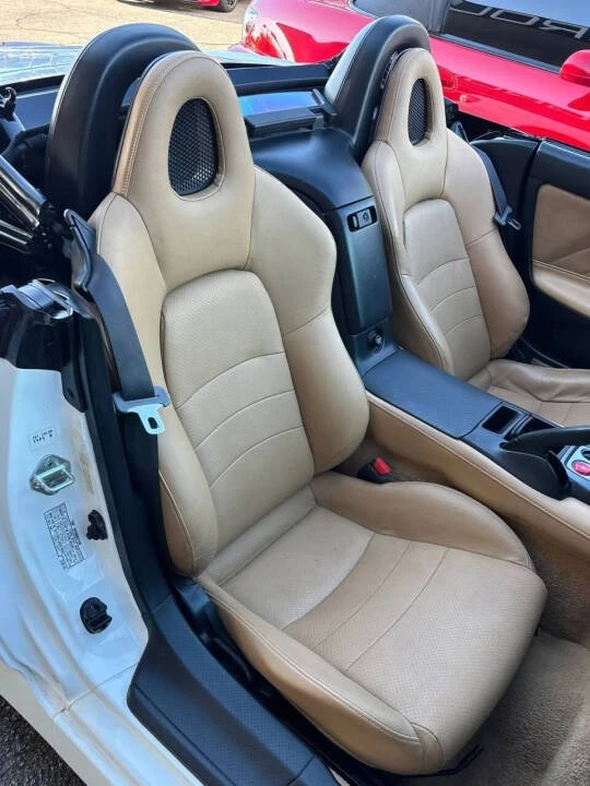 2003 Honda S2000 - Image 16 of 20