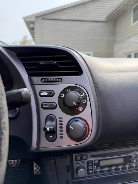 2003 Honda AP1 S2000 - Image 13 of 16