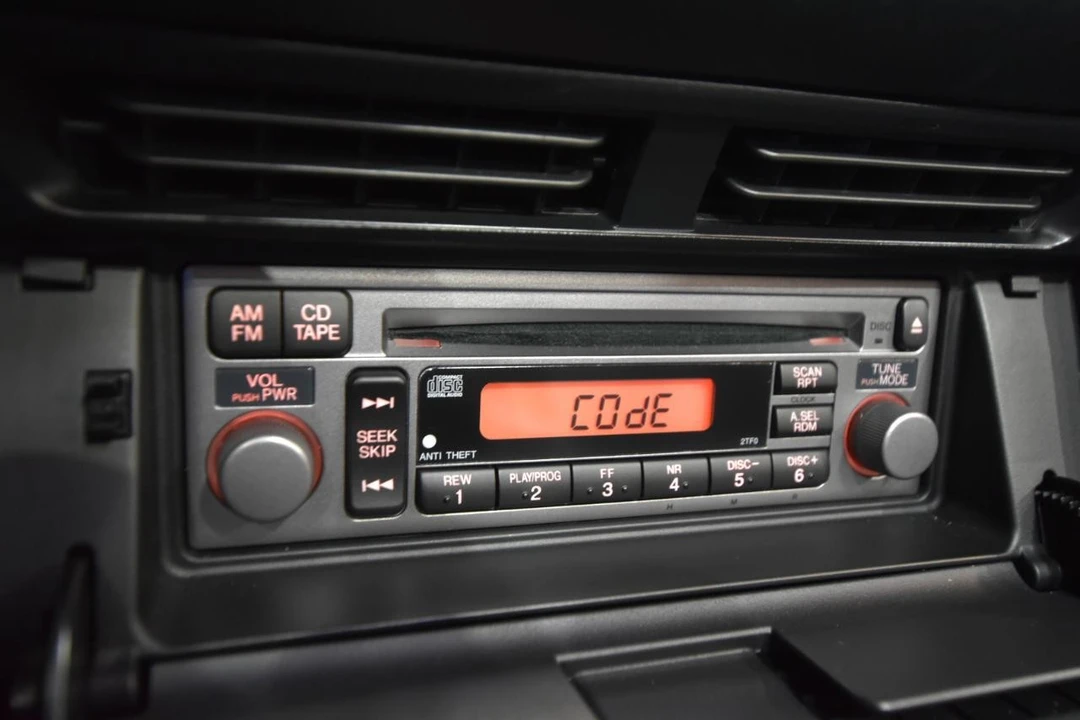 2003 Honda AP1 S2000 - Image 26 of 31