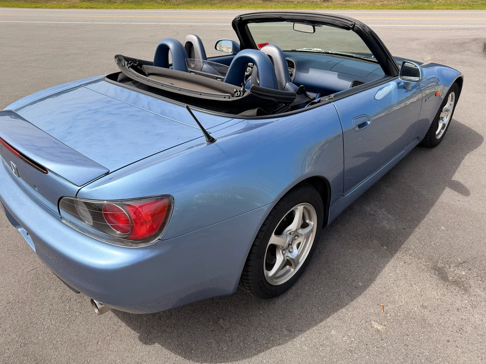 2003 Honda AP1 S2000 - Image 17 of 17