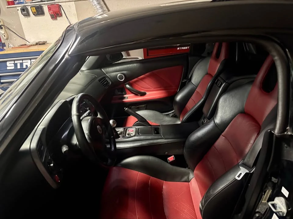 2003 Honda AP1 S2000 - Image 4 of 5